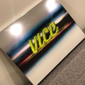 Urban Decay Vice Palette